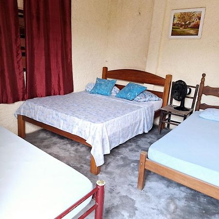 Hostel Canto Da Praia Sao Sebastiao - Proximo Ao Enrocamento Caraguatatuba מראה חיצוני תמונה